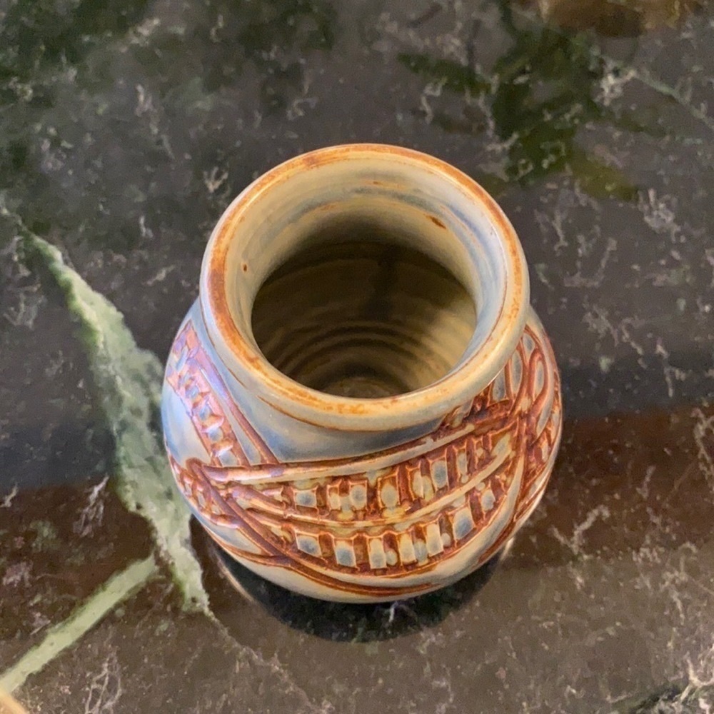 Fine Art Yarrabah Pottery Australian Aboriginal E. Deemera Turtle Vase Pot - Picture 3 of 12